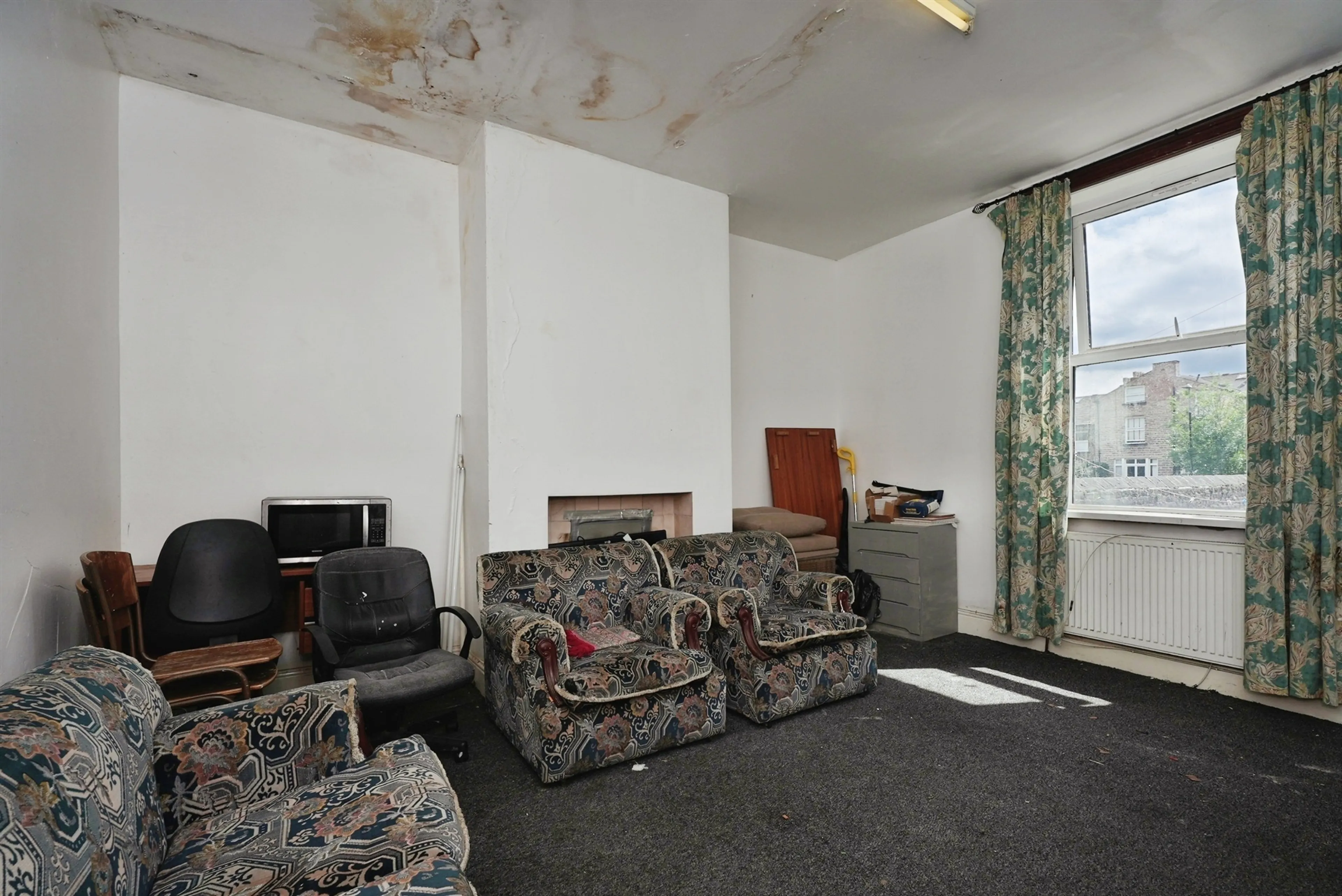Property at Upper George Street, Springwood, Huddersfield