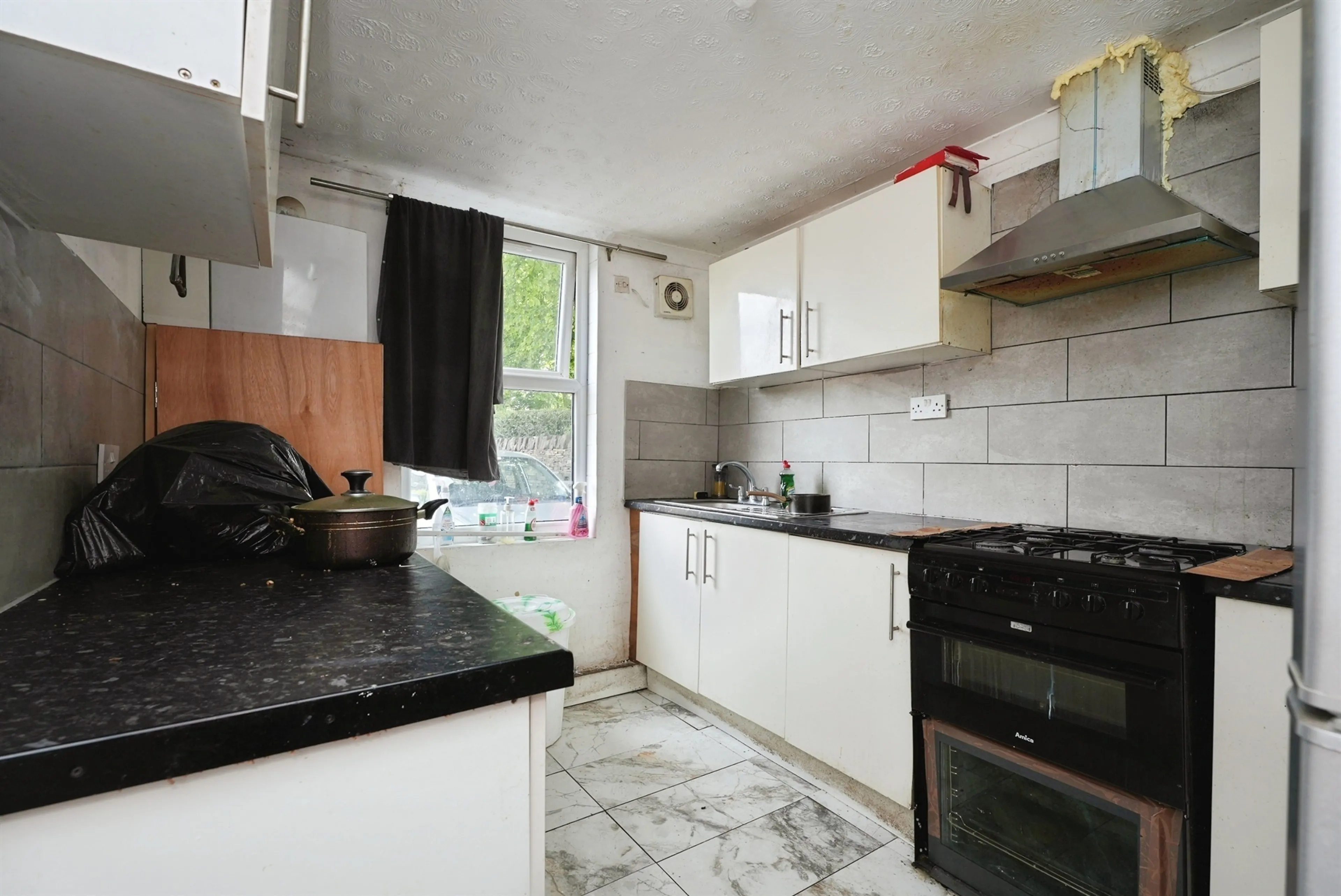 Property at Upper George Street, Huddersfield