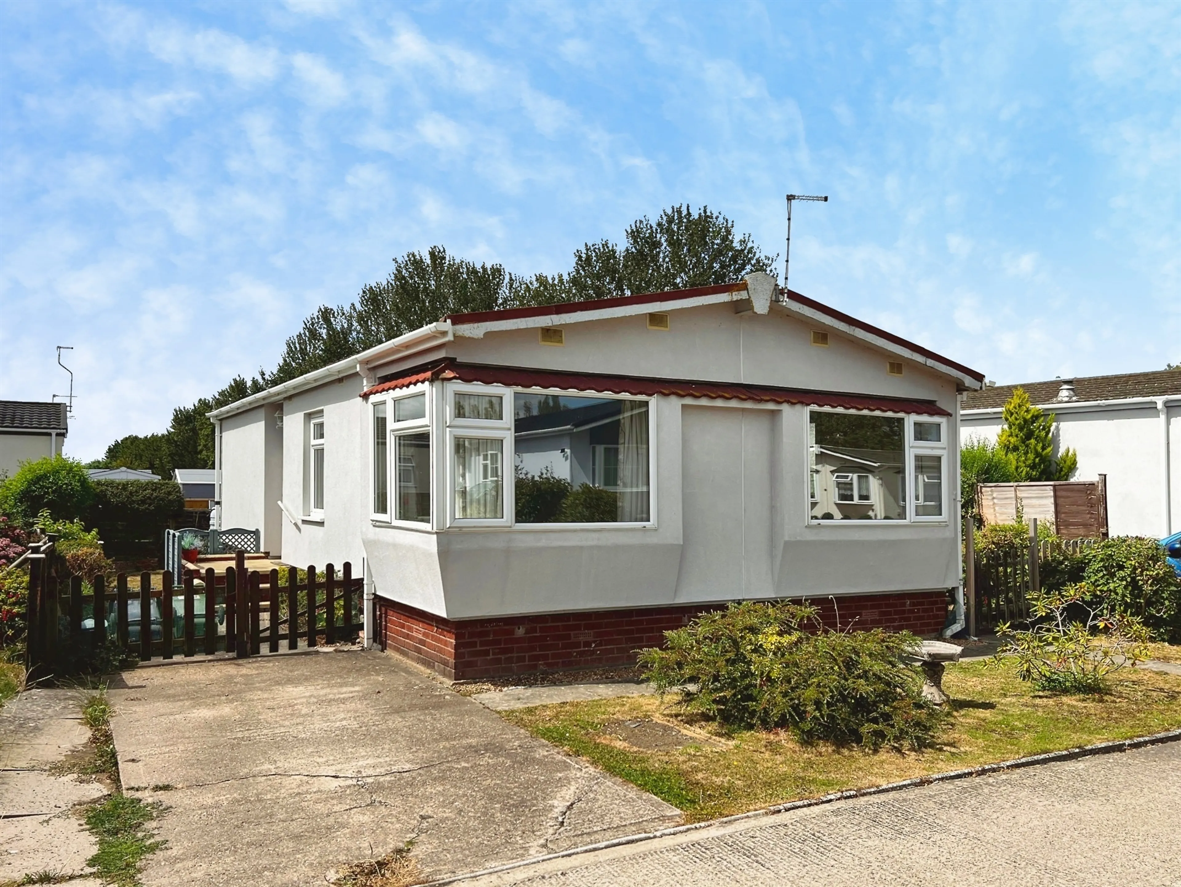 Property photo 0