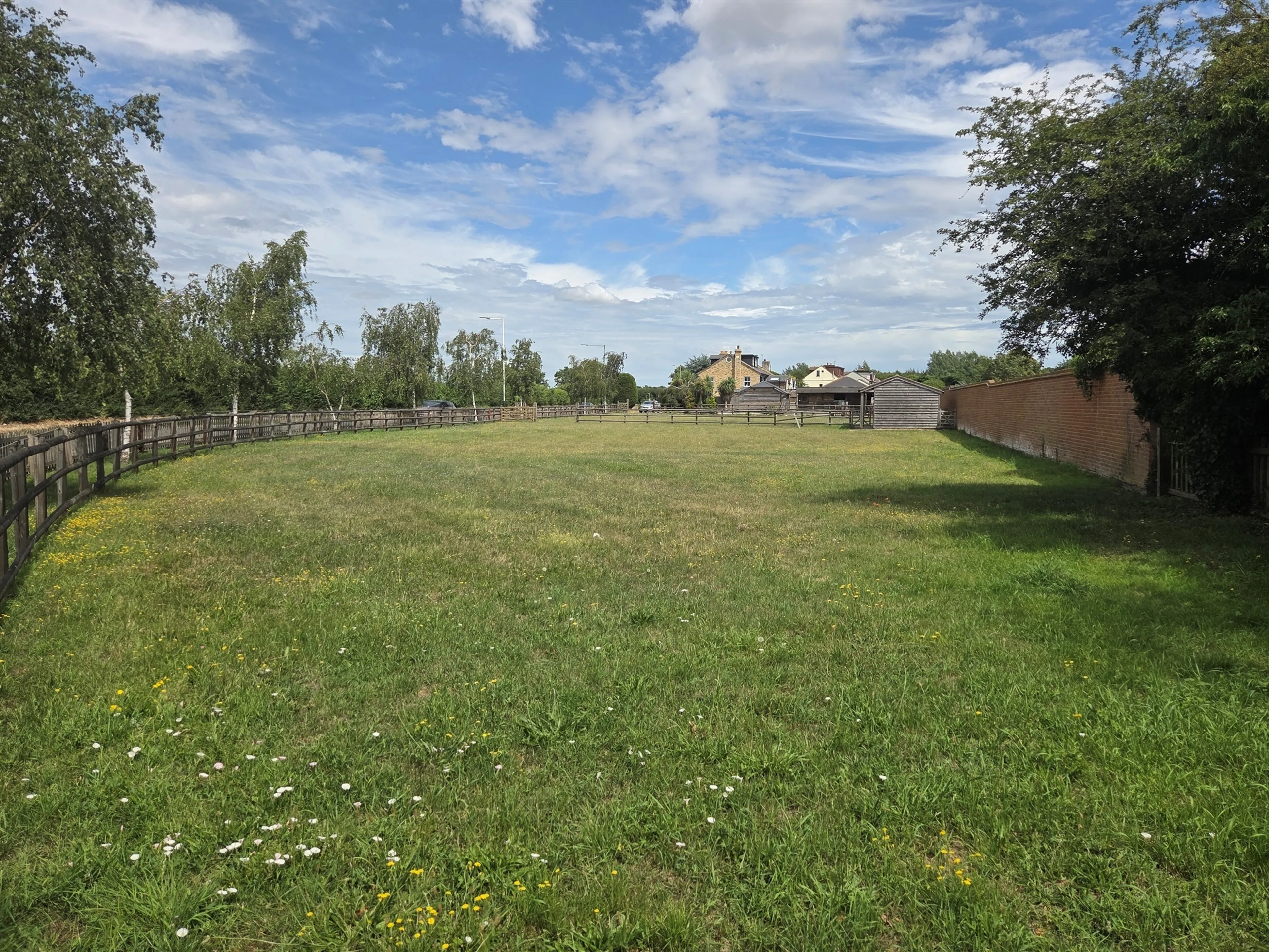 Property at Upminster Road North, Rainham