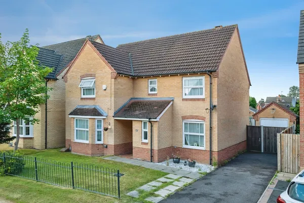 Templeton Drive, Fearnhead, Warringto...