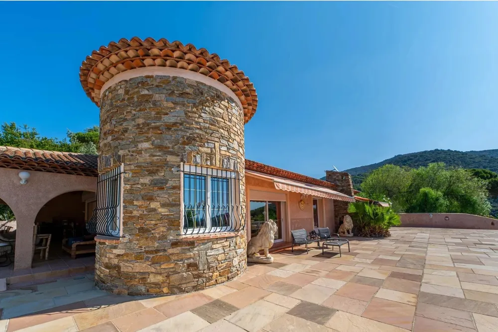 Bormes-les-Mimosas, 83230, France