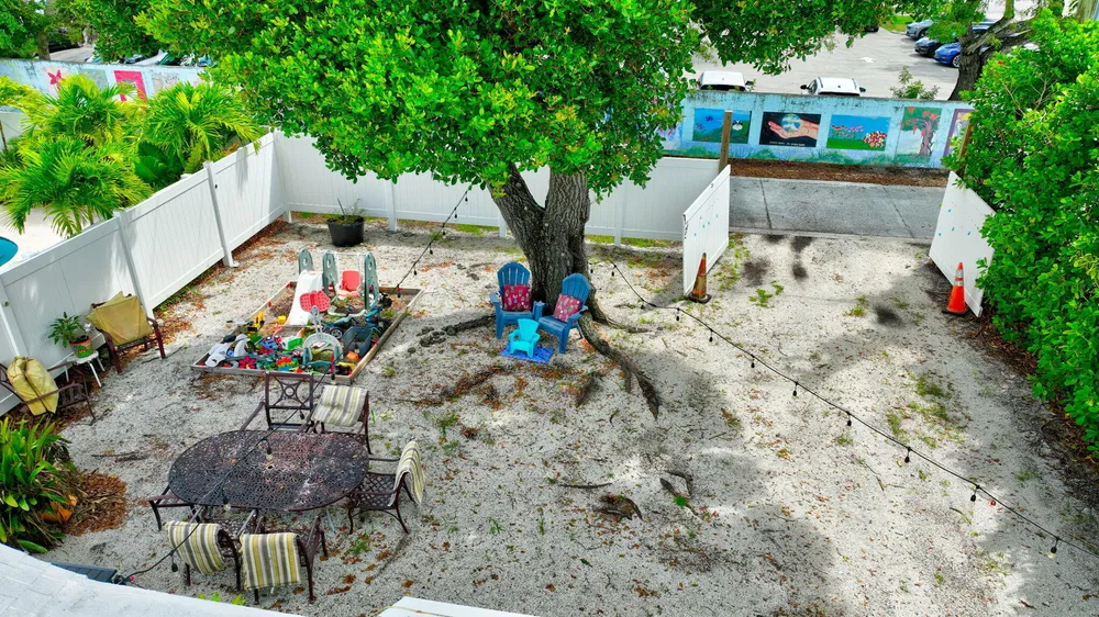 629 SE 4th Ave, Delray Beach, FL 33483