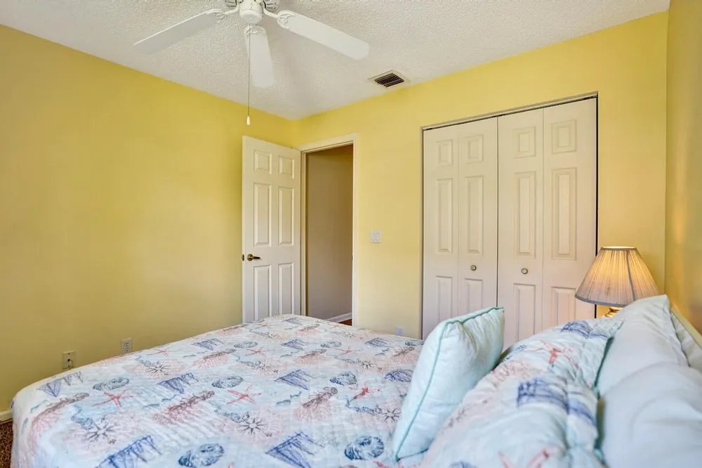 5886 Las Colinas Circle, Lake Worth Beach, FL 33463