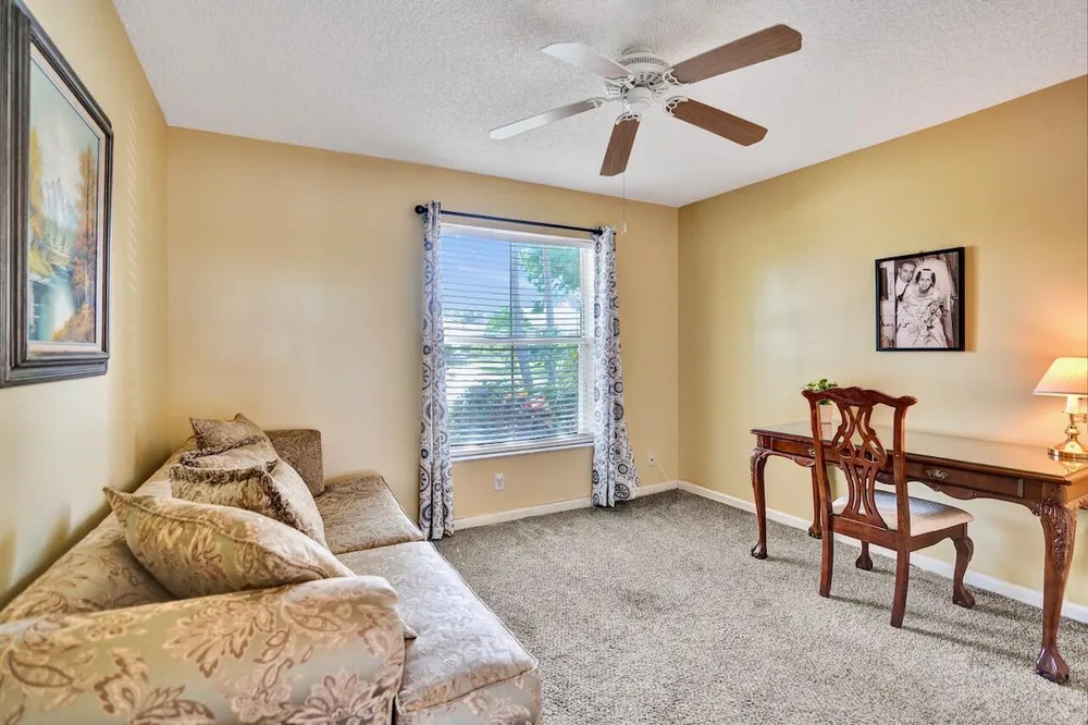5886 Las Colinas Circle, Lake Worth Beach, FL 33463