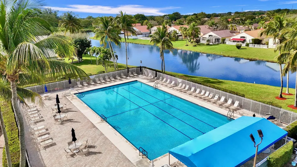 5886 Las Colinas Circle, Lake Worth Beach, FL 33463