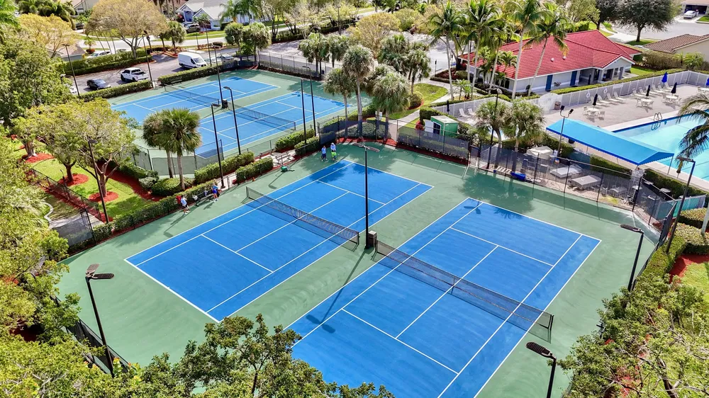 5886 Las Colinas Circle, Lake Worth Beach, FL 33463