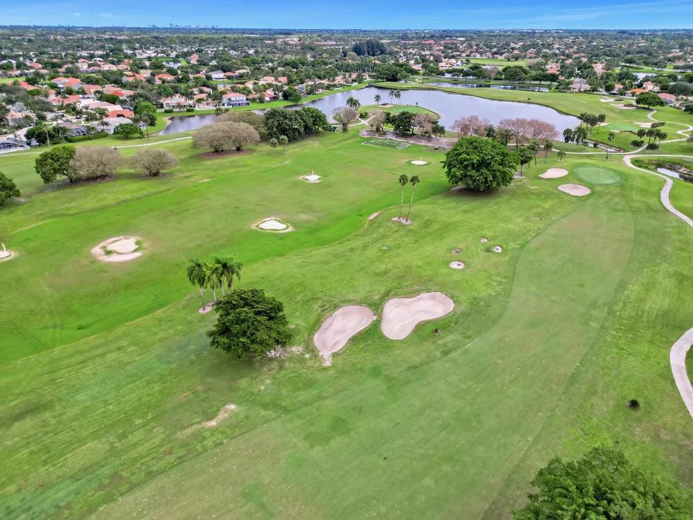 5886 Las Colinas Circle, Lake Worth Beach, FL 33463
