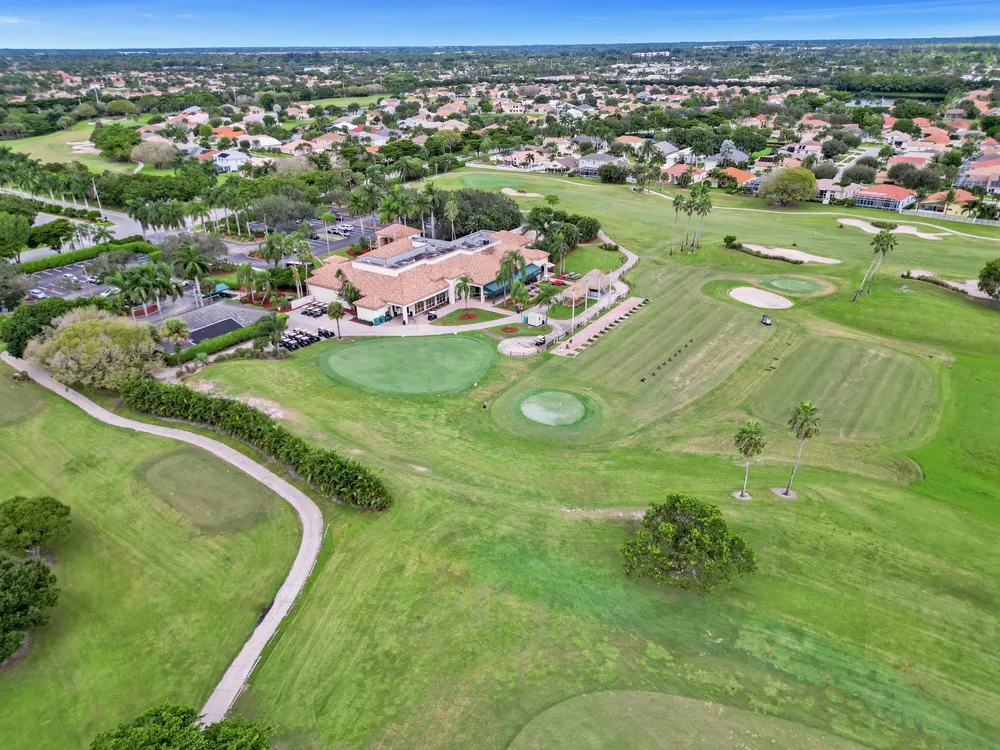5886 Las Colinas Circle, Lake Worth Beach, FL 33463