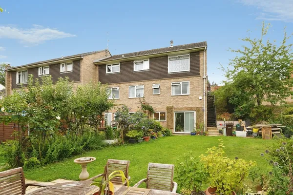Taits Hill Road, Stinchcombe, Dursley...