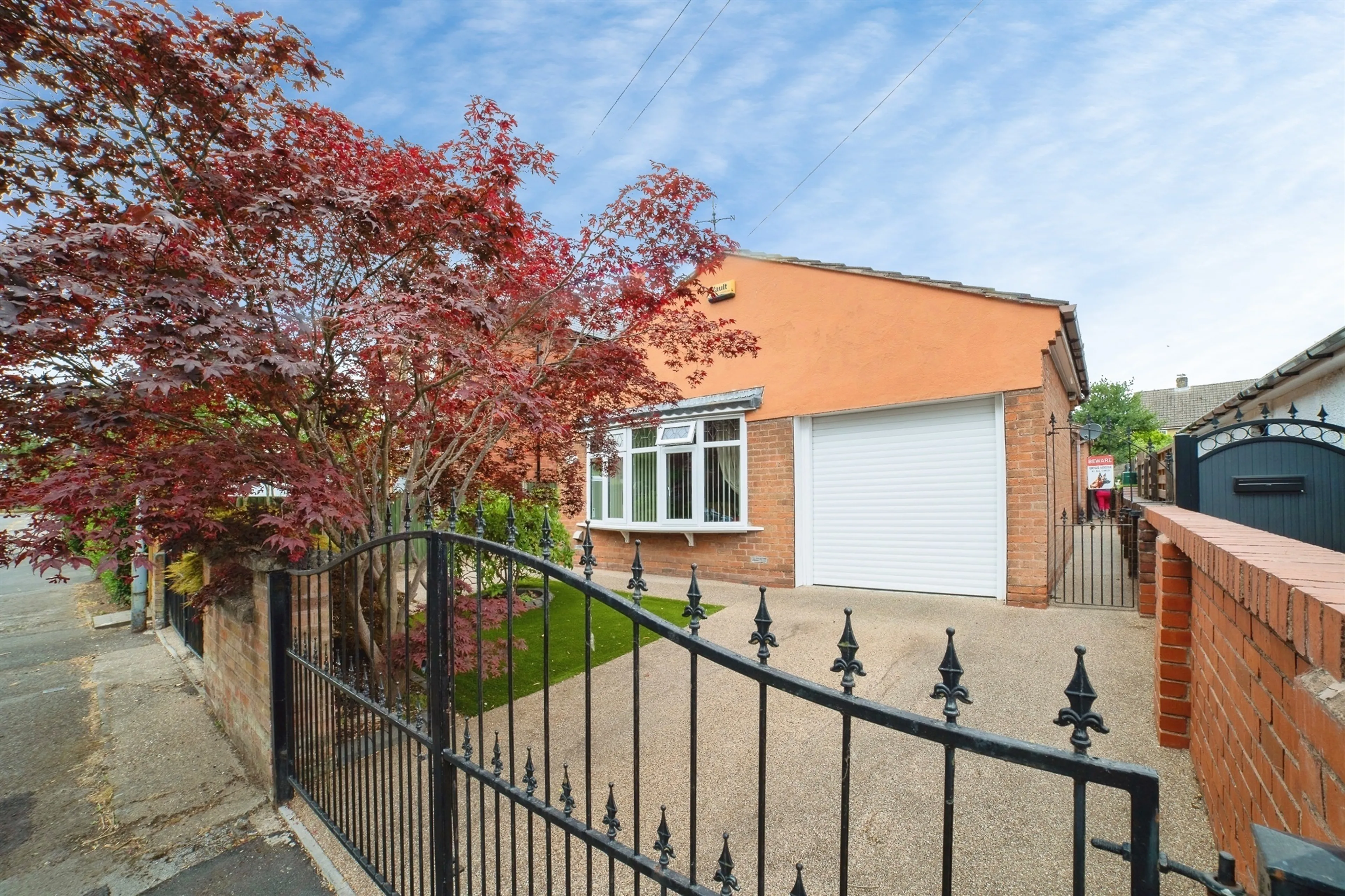 Property photo 0