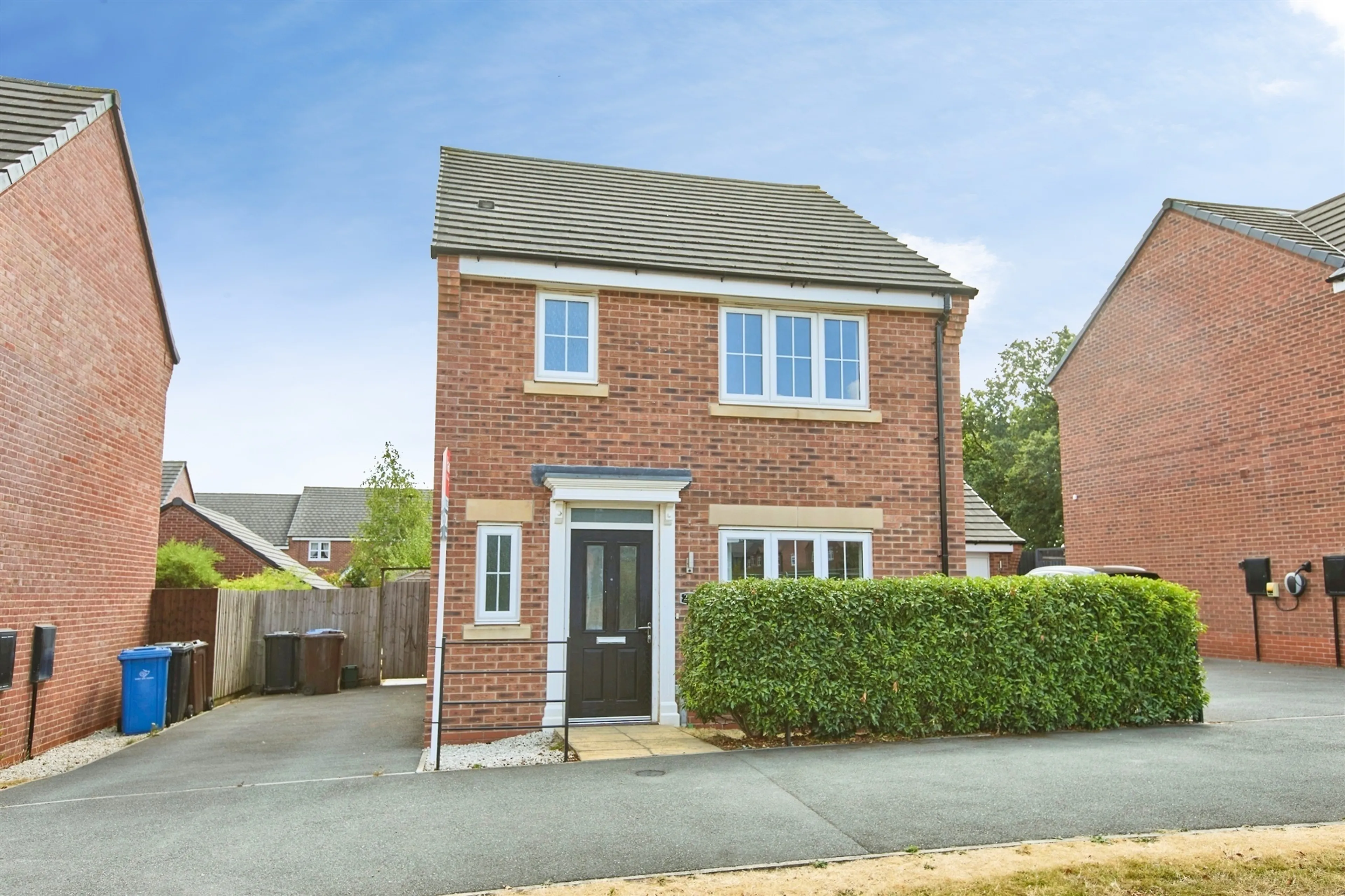Property photo 0
