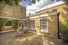 Hampton Court Road, Hampton, TW12 photo 5