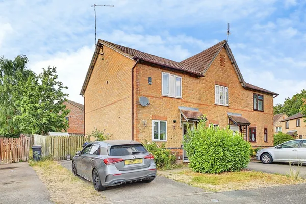 Lindisfarne Way, Northampton, Northam...