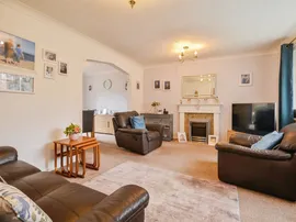 Roecliffe Grove, Stockton-On-Tees thumb 3