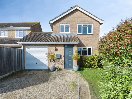 Hazel Close, Alderholt, Fordingbridgephoto