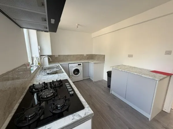 Pennine Avenue, Luton, Beds