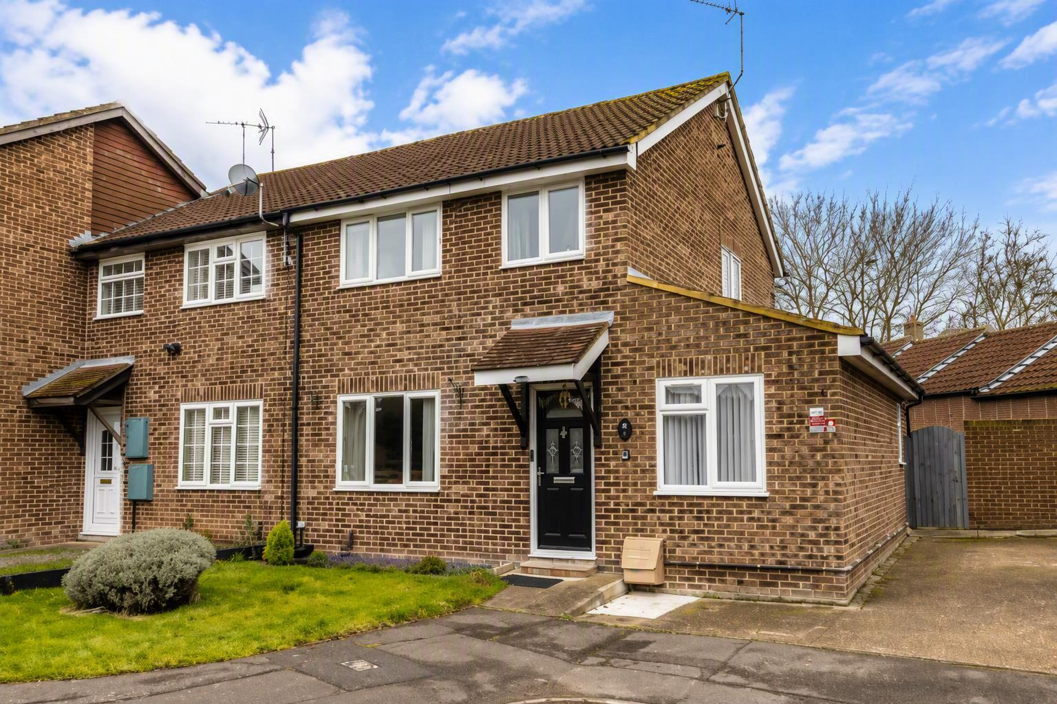 Corfe Gardens, Slough Image 1