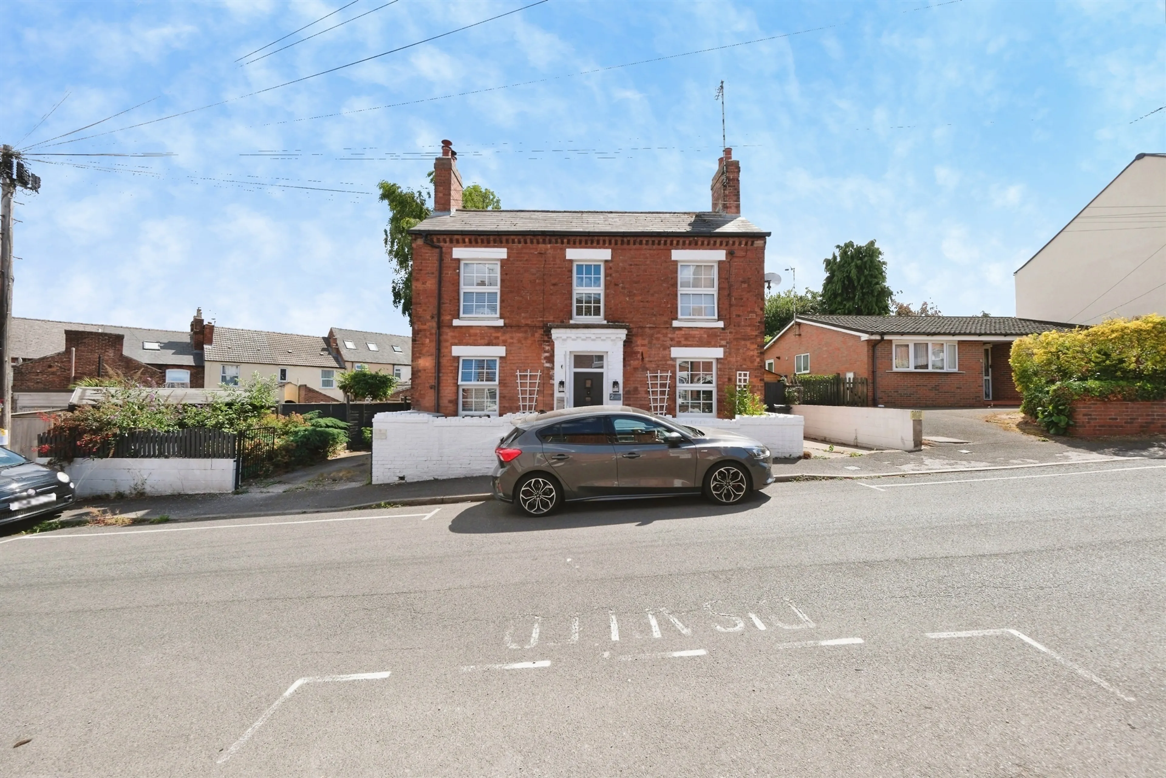 Property photo 0