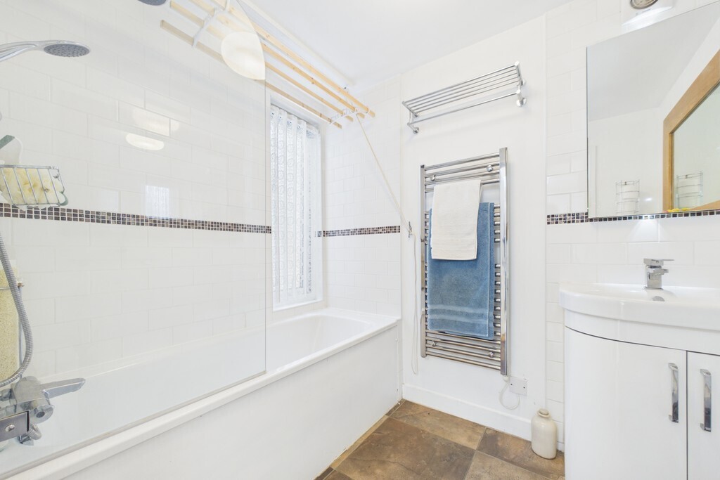 Westleton, Saxmundham Image 17