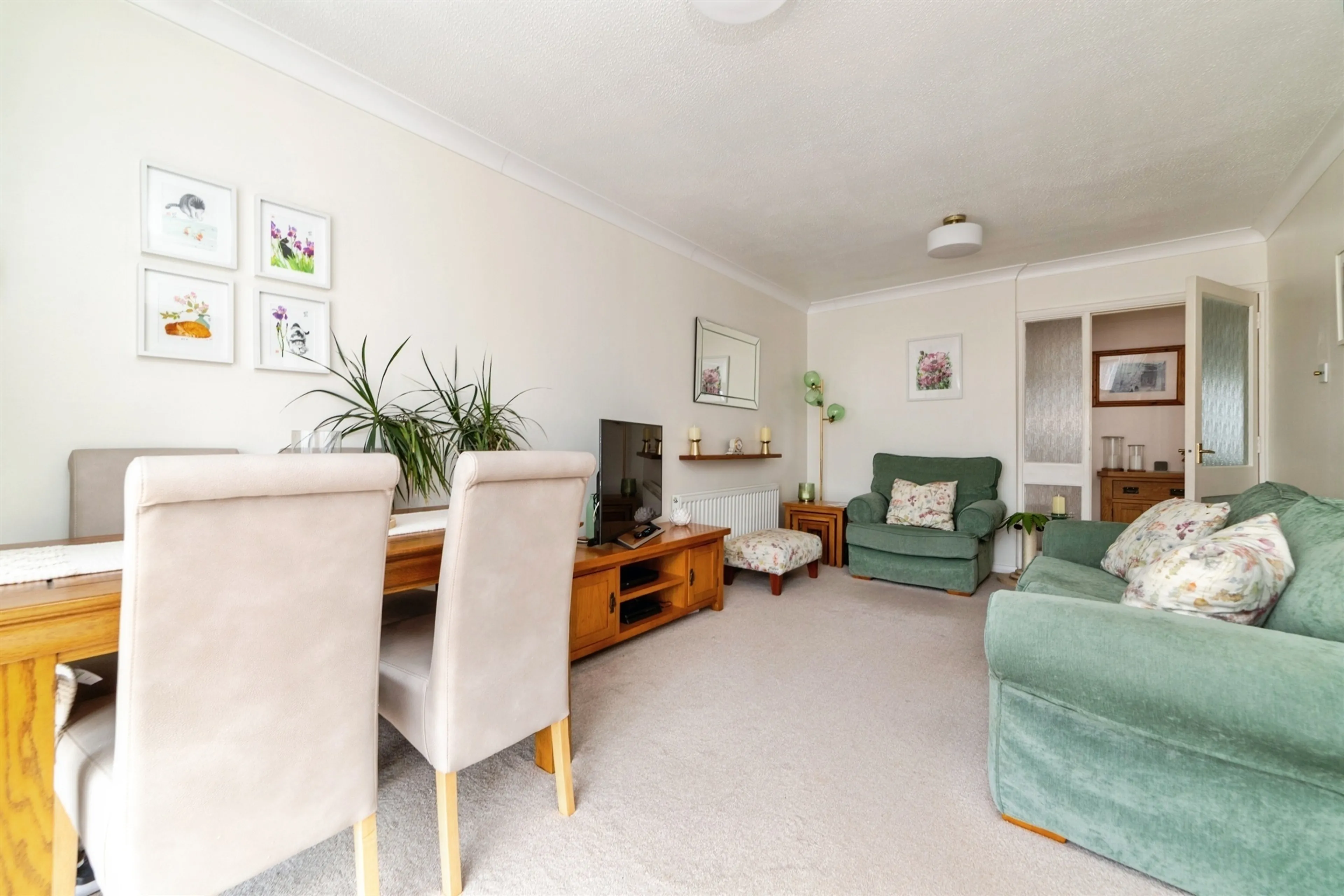 Property at Hampton Close, Stevenage