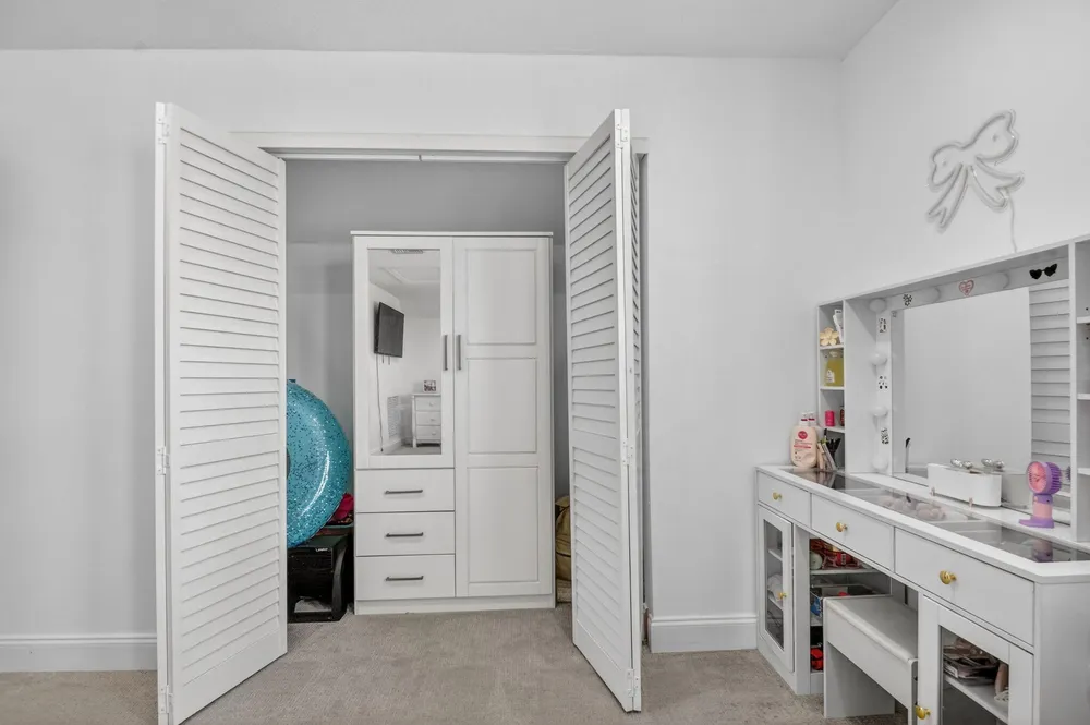 8433 Vaulting Dr, Lake Worth Beach, FL 33467