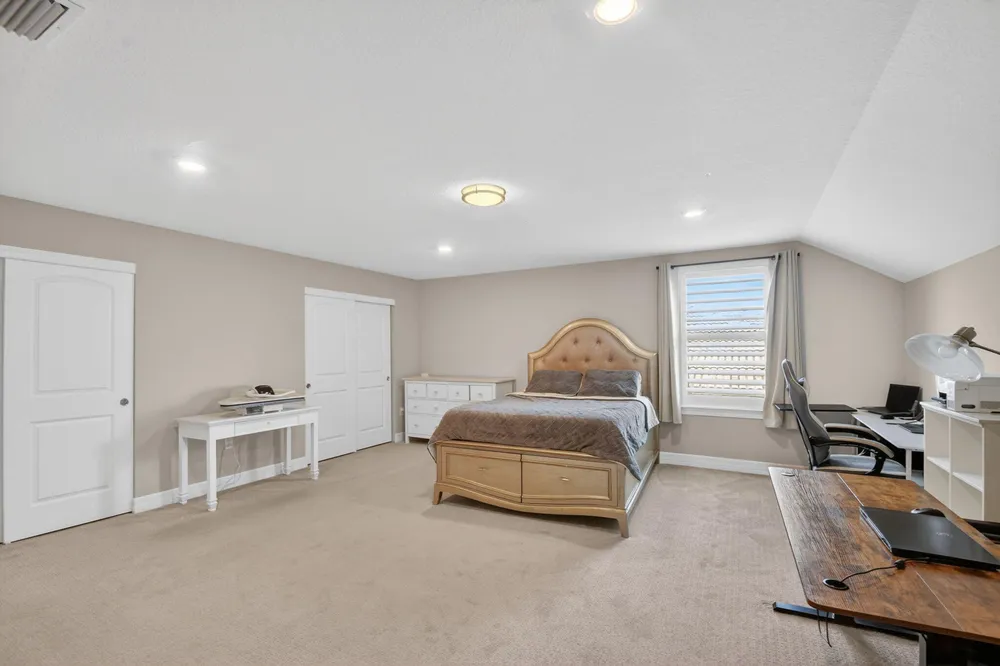 8433 Vaulting Dr, Lake Worth Beach, FL 33467