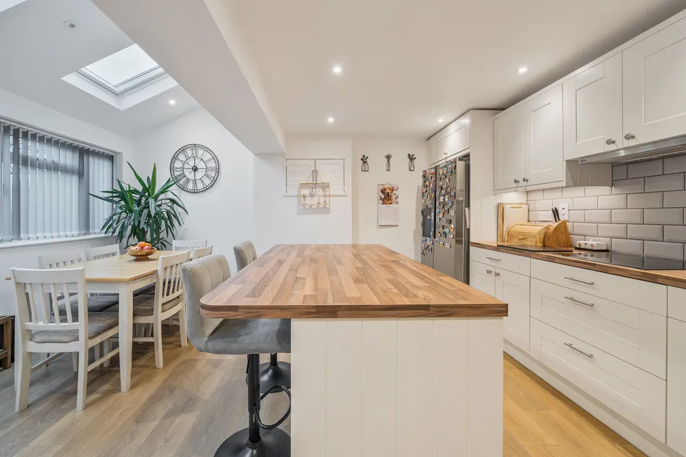 Hyett Close, Painswick, Stroud, GL6 photo 2