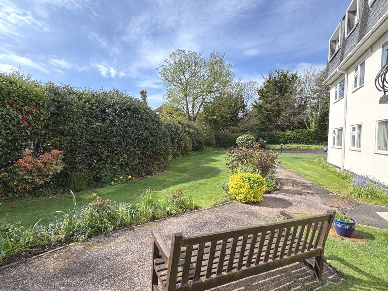 Manor Road, Sidmouth Image 3