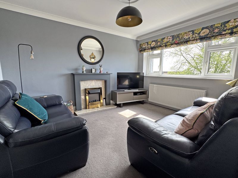 Manor Road, Sidmouth Image 5