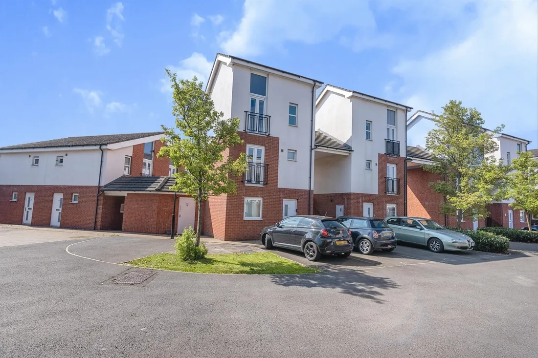 Property photo 1