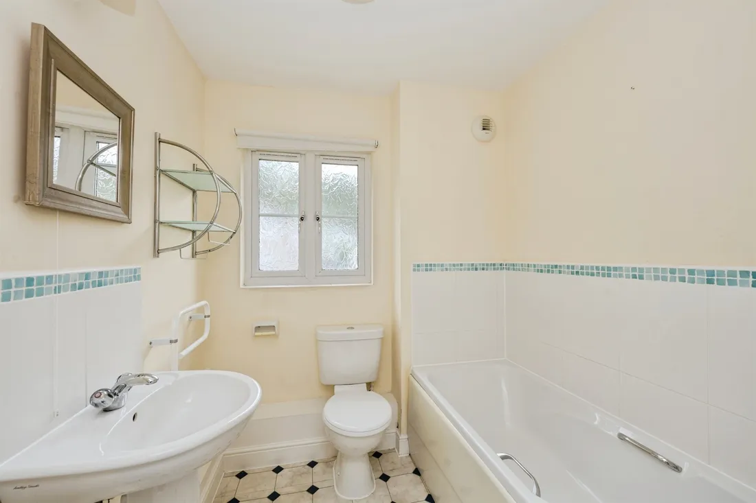 Property photo 11