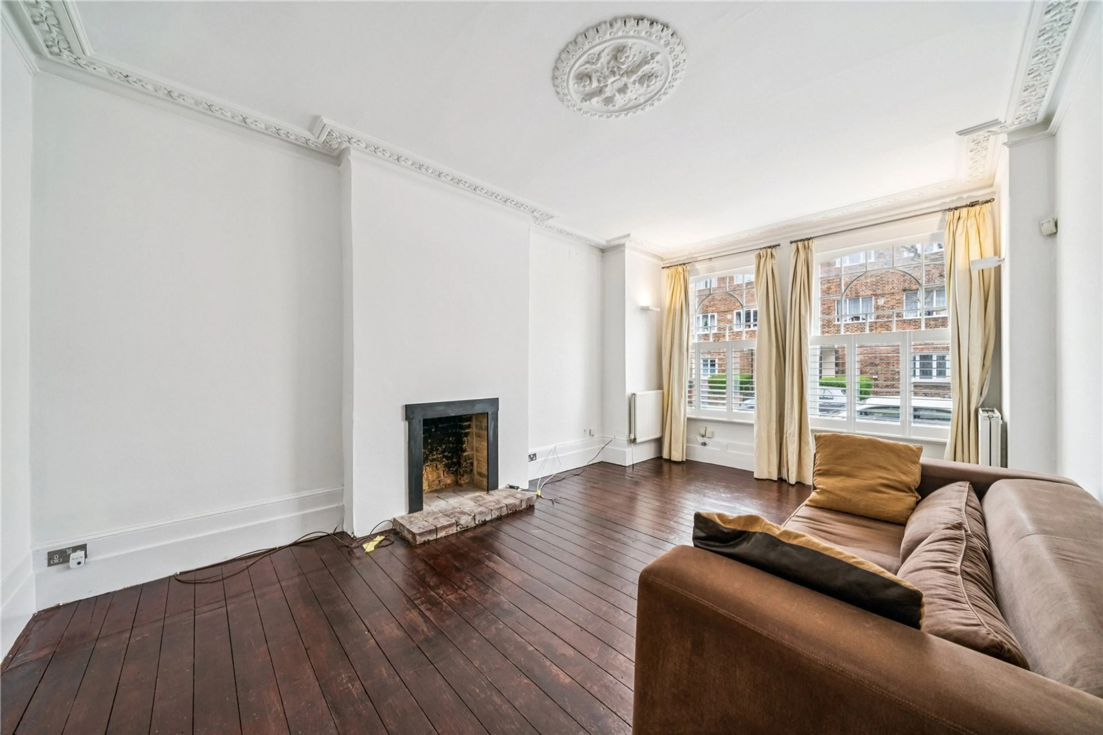Property at Crockerton Road, London, SW17