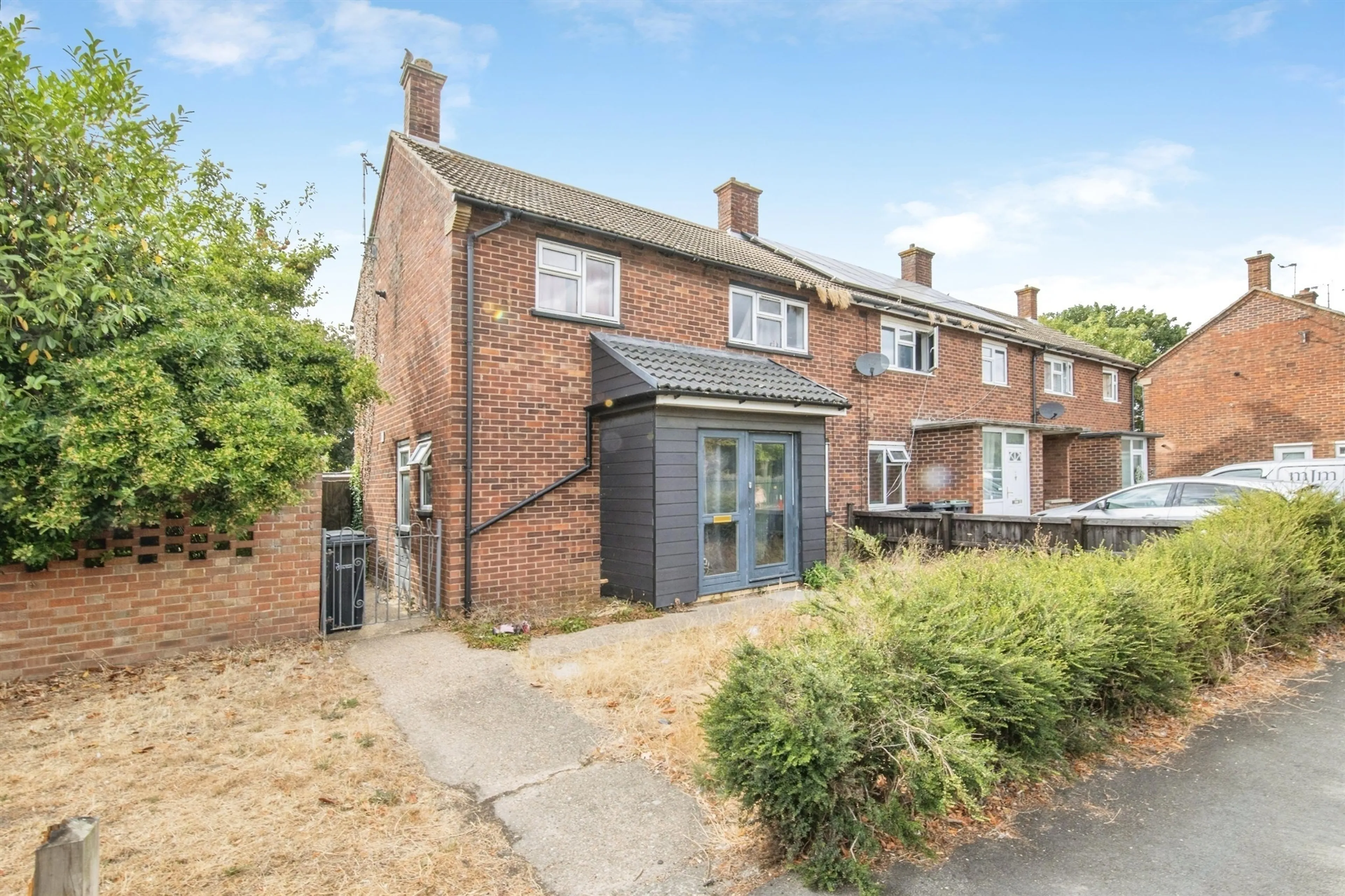 Property photo 0