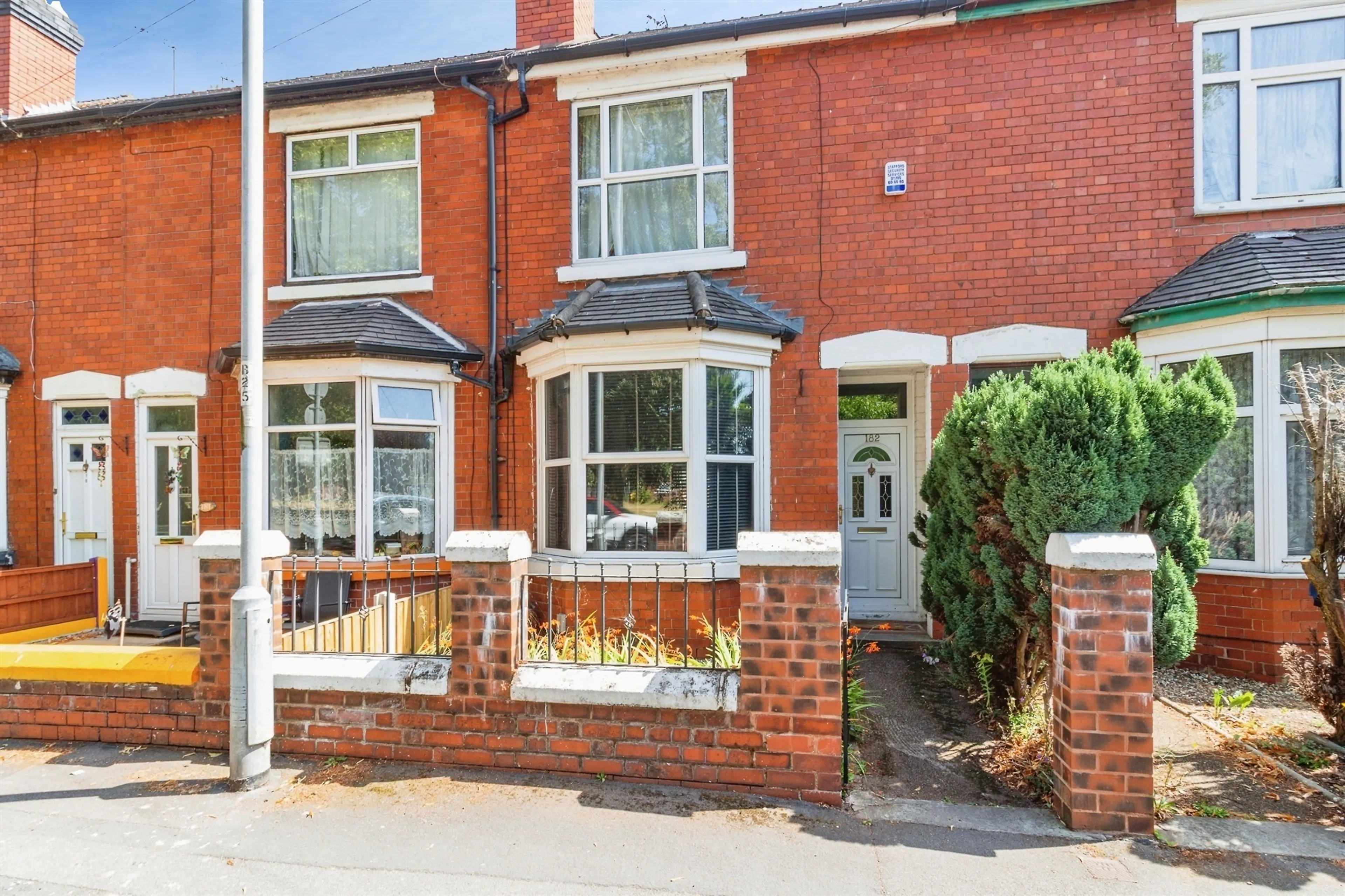 Property photo 0