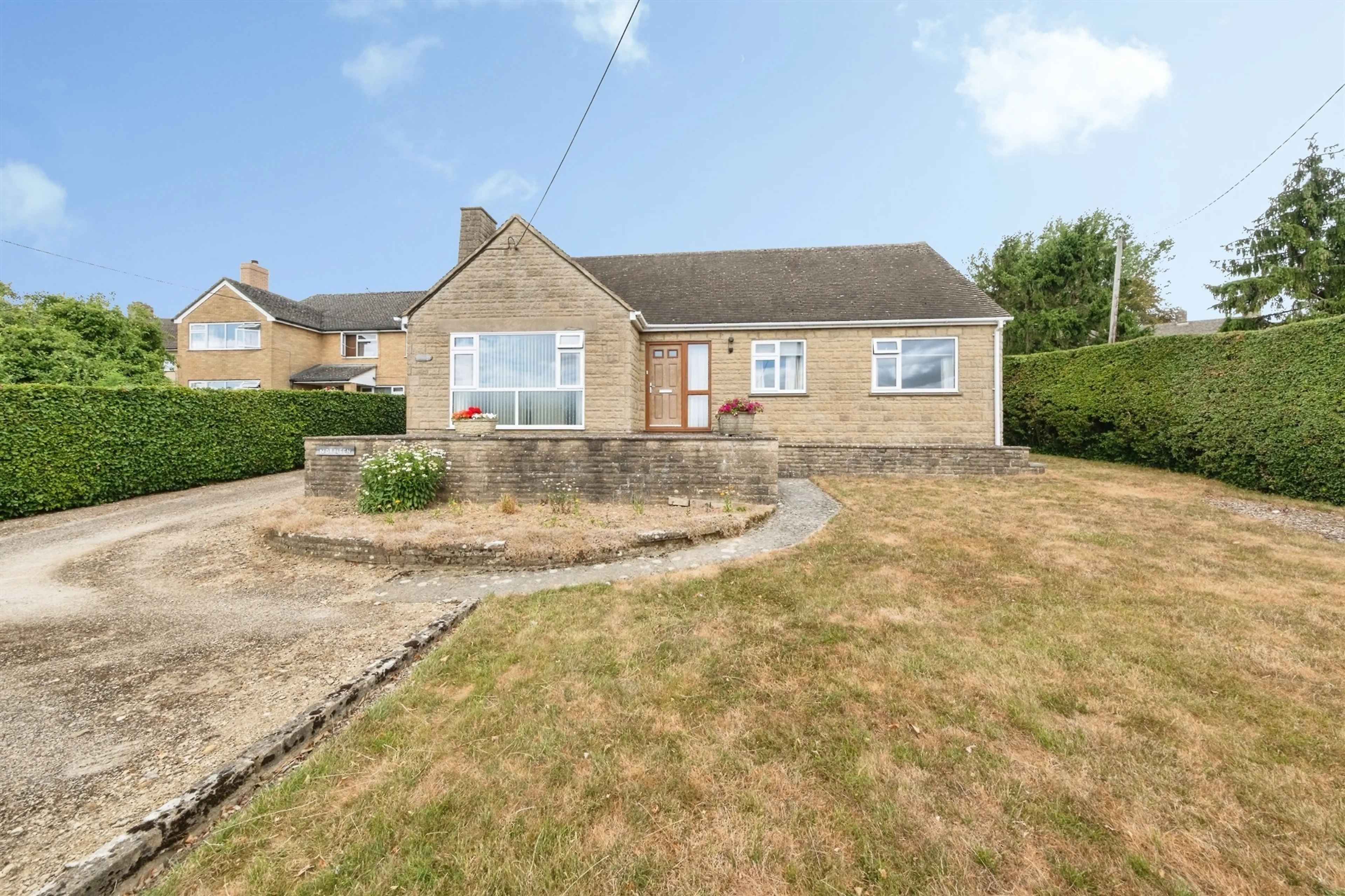 Property photo 0