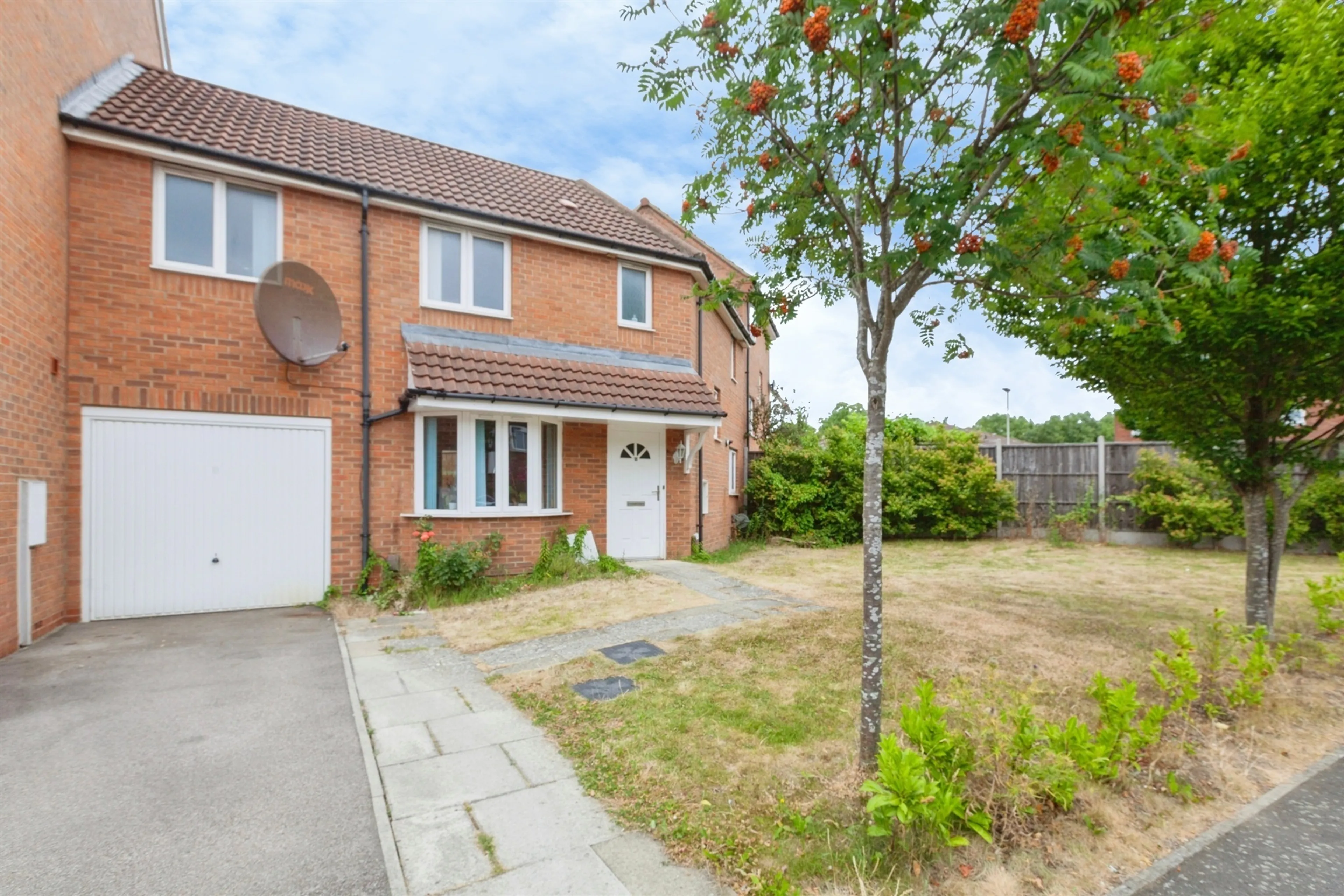 Property photo 0