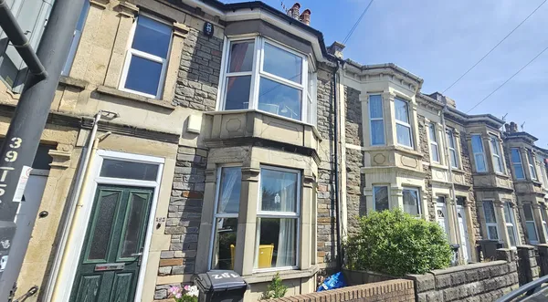 St. Johns Lane, Bedminster, BS3
