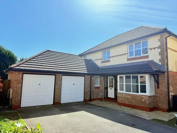 Century Close, St Austell