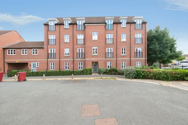 Vicarage Walk, Clowne, Chesterfield, ...