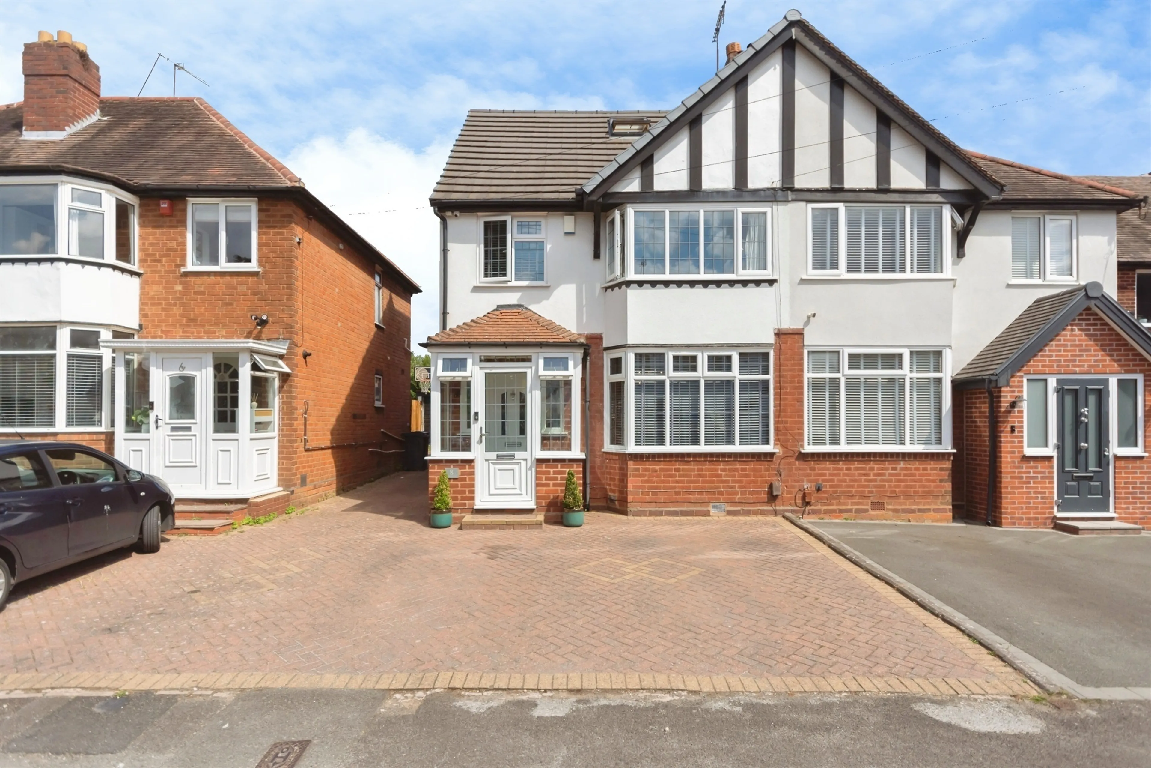 Property photo 0