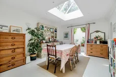 Longstreet, Enford, SN9 photo 5