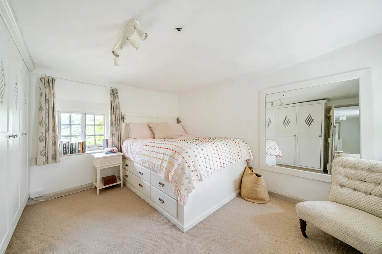 Longstreet, Enford, SN9 photo 11