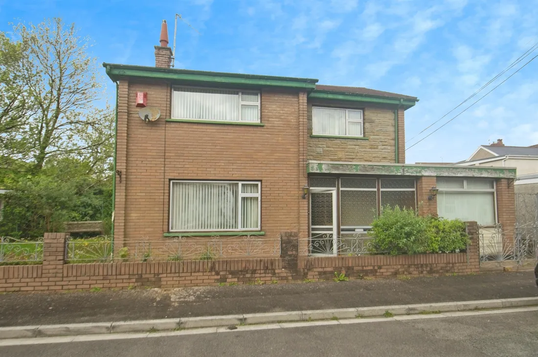 Property photo 1