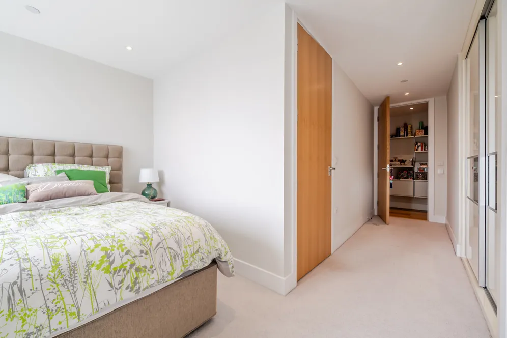 Acton Walk, Whetstone, N20 photo 12