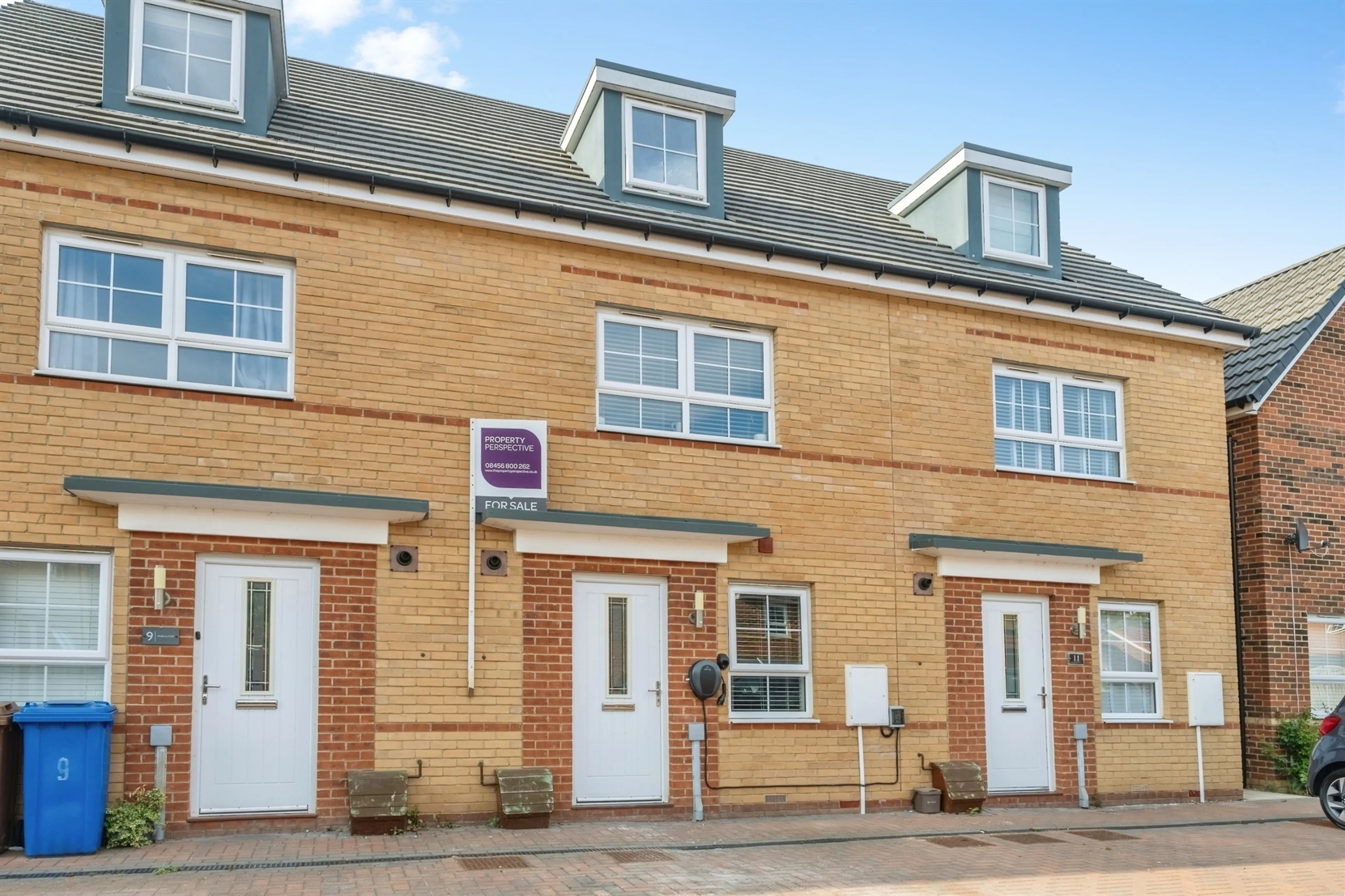 Property photo 0