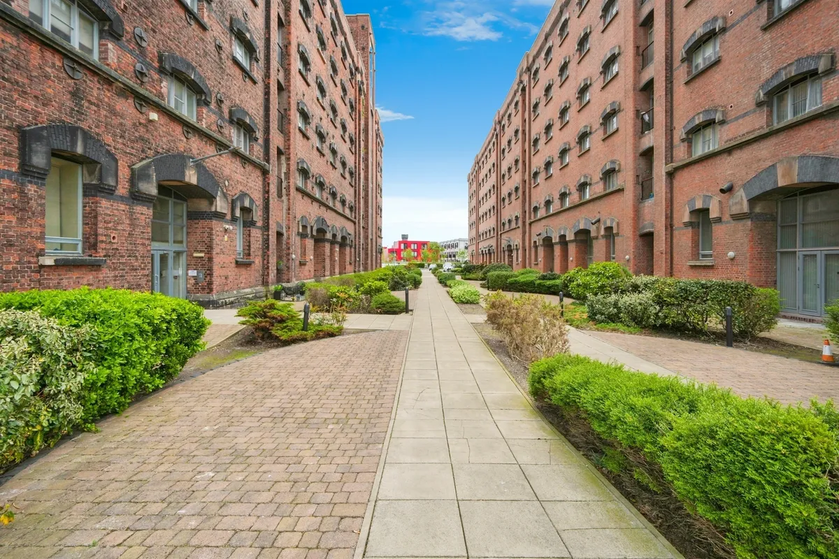 Dock Road, BIRKENHEAD