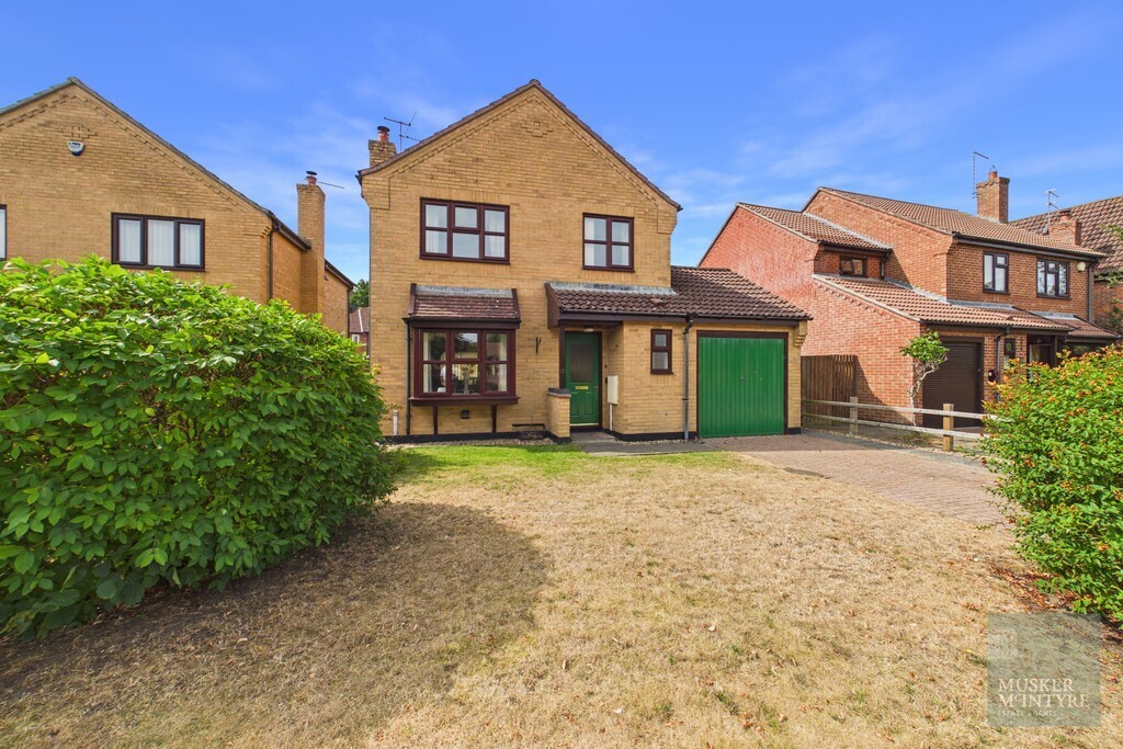 Filbert Road, Loddon Image 1