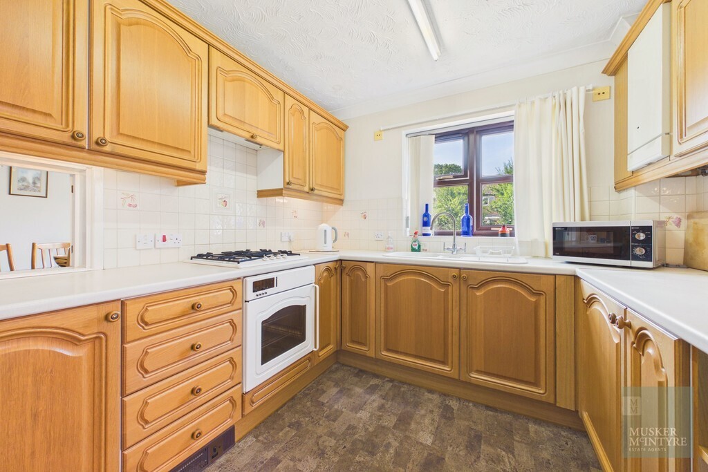 Filbert Road, Loddon Image 4