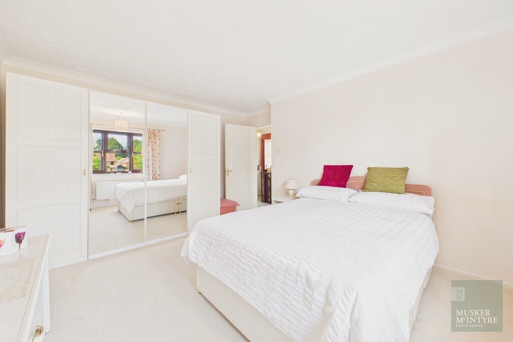 Filbert Road, Loddon Image 8